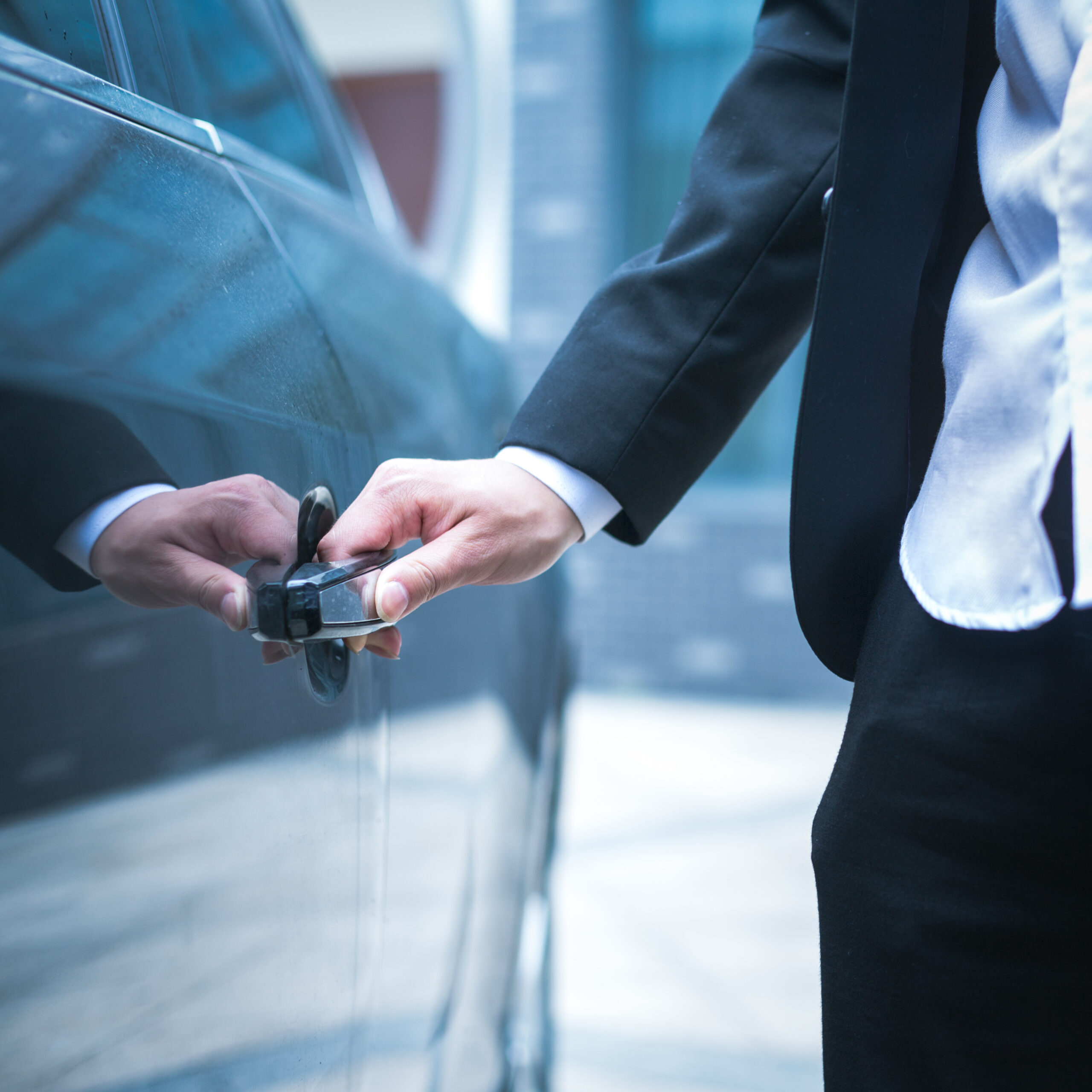 Braxtone Club member receiving priority, door-to-door service